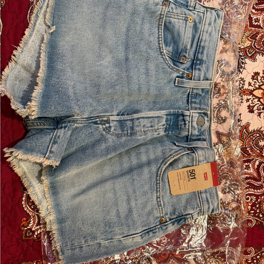 Levi's Light Blue Jean Shorts - Picture 5 of 5
